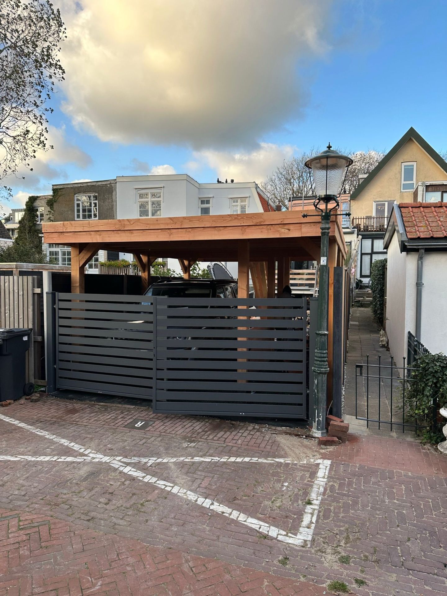 Carport in douglas